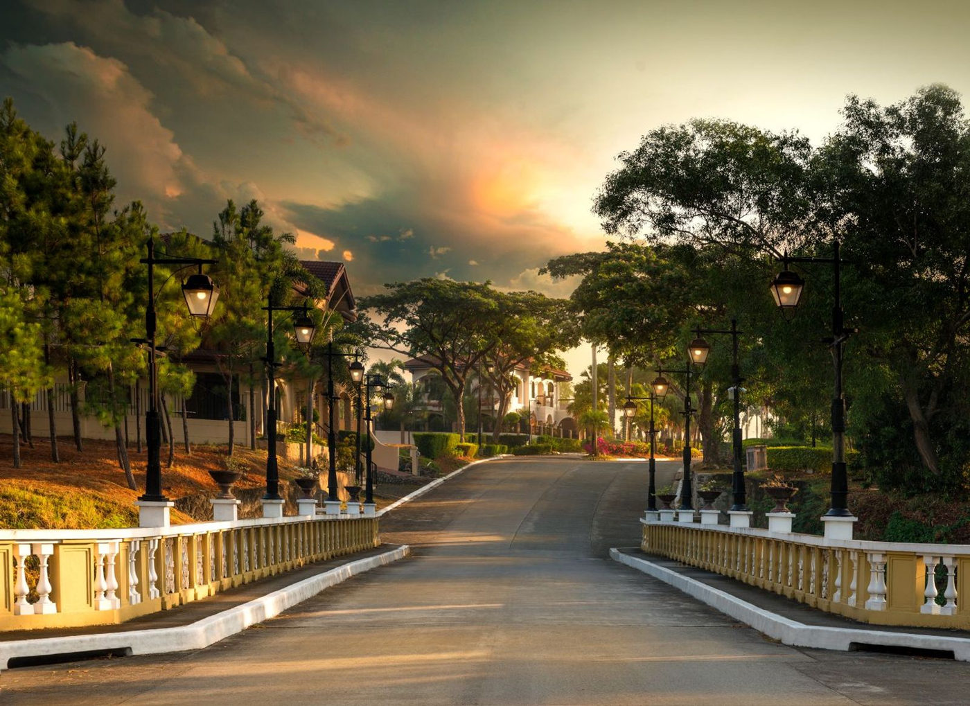1,143 SQM Lot for Sale in Portofino South, Poblacion, Muntinlupa, Metro Manila – photo 5