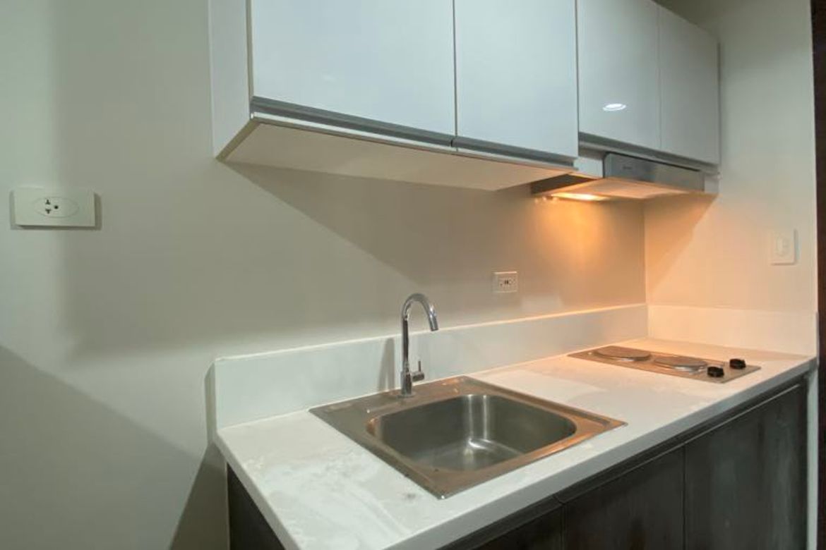 1 Bedroom Condo for Sale in Air Residences, San Antonio, Makati City