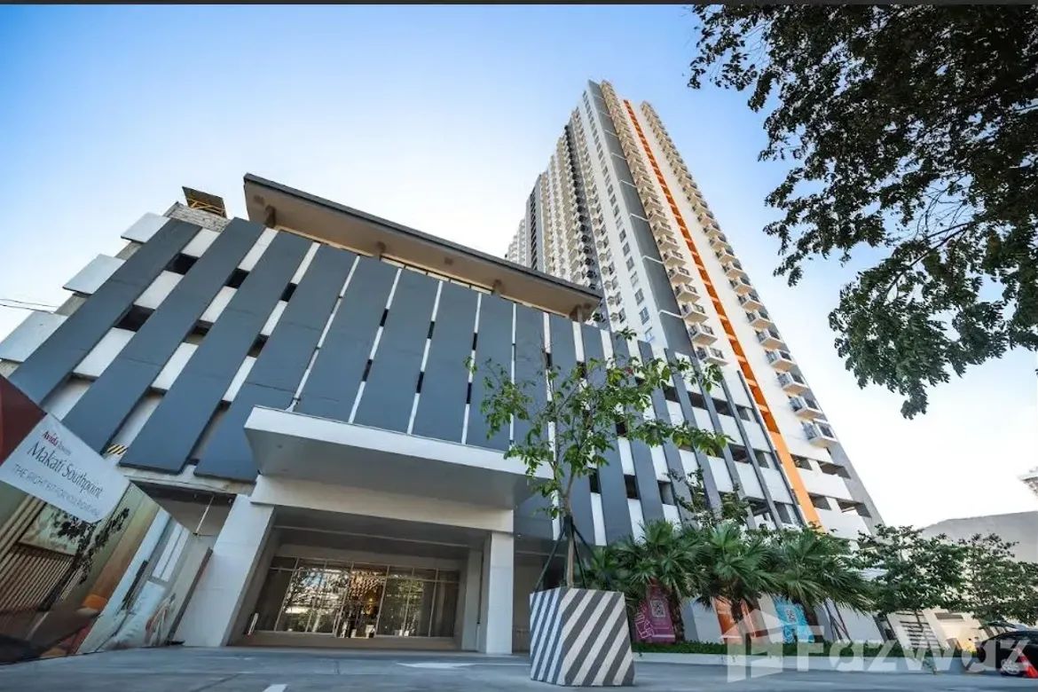 1 Bedroom Condo for Sale in Avida Towers Makati Southpoint, Bangkal, Makati City near MRT-3 Magallanes