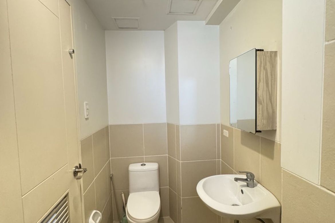 1 Bedroom Condo for Sale in Brio Tower, Guadalupe Viejo, Makati City near MRT-3 Guadalupe – photo 11