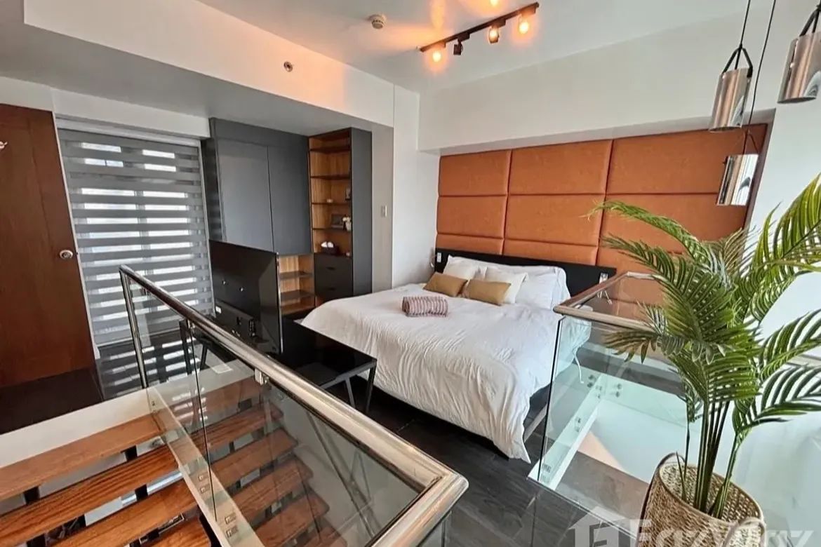 1 Bedroom Condo for Sale in Eton Parkview Greenbelt, Bangkal, Makati City near MRT-3 Magallanes