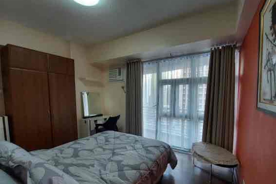 1 Bedroom Condo for Sale in Greenbelt Chancellor, San Lorenzo, Makati City – photo 2