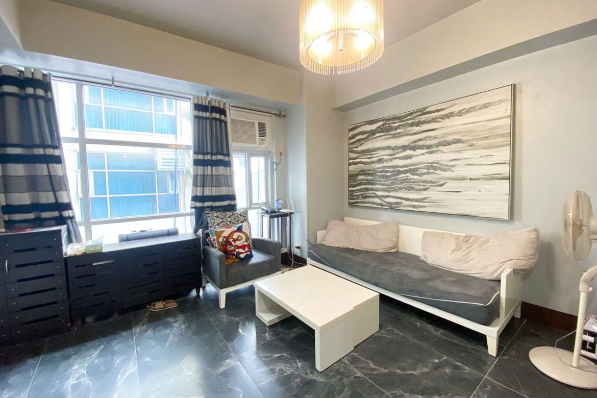 1 Bedroom Condo for Sale in Greenbelt Excelsior, San Lorenzo, Makati City – photo 2