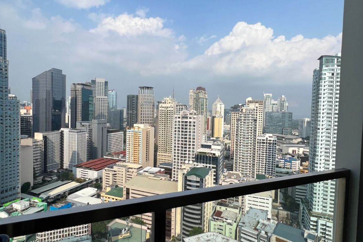 1 Bedroom Condo for Sale in Greenbelt Hamilton, San Lorenzo, Makati City – photo 6
