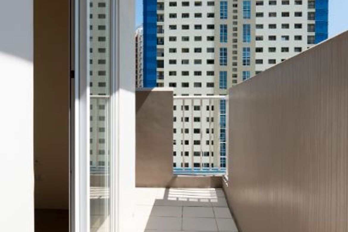 1 Bedroom Condo for Sale in Laureano di Trevi Tower, Pio Del Pilar, Makati City near MRT-3 Magallanes – photo 3