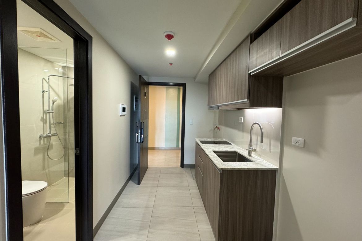 1 Bedroom Condo for Sale in Park McKinley West, BGC, Taguig – photo 6