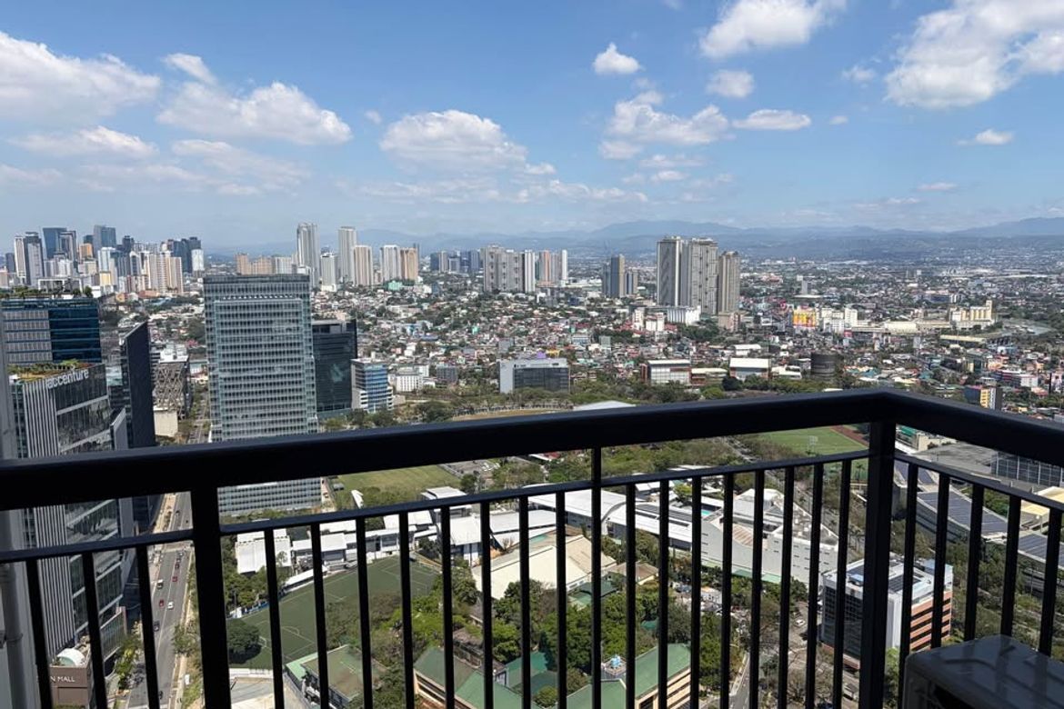 1 Bedroom Condo for Sale in Park Triangle Residences, BGC, Taguig – photo 2