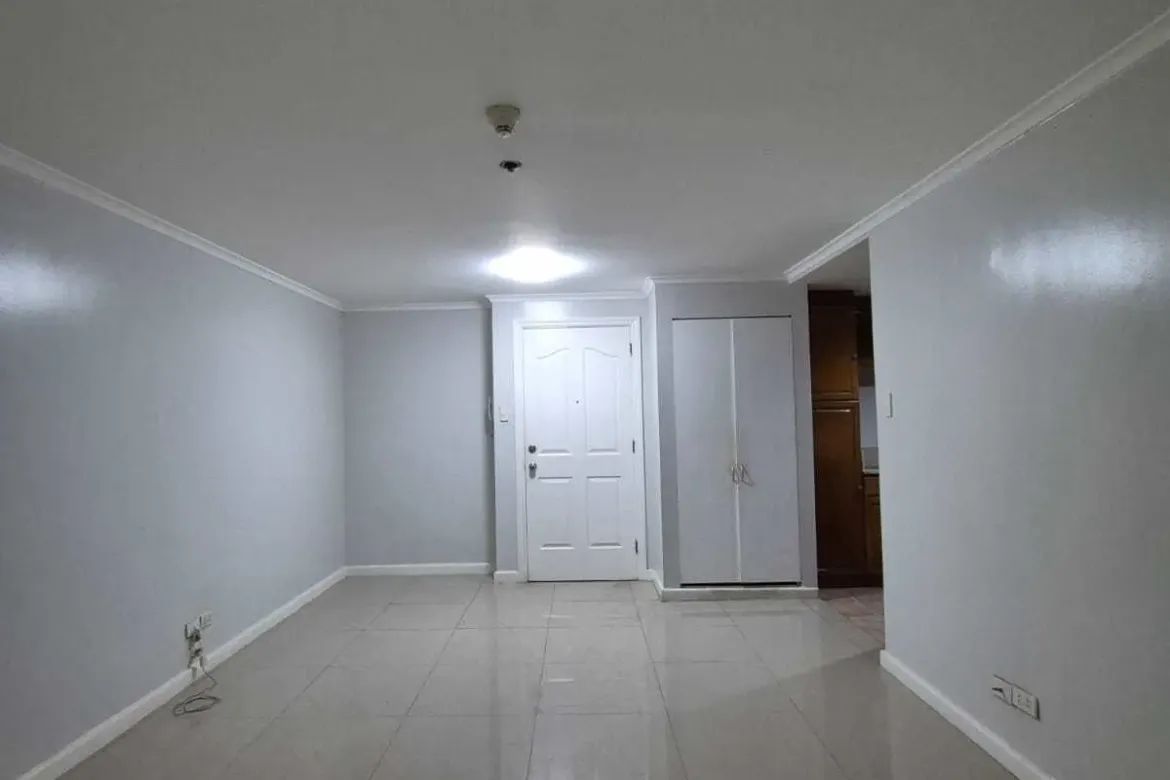 1 Bedroom Condo for Sale in Pio Del Pilar, Makati City – photo 6