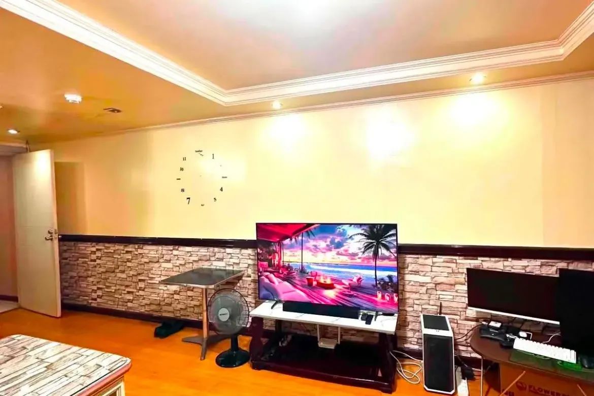 1 Bedroom Condo for Sale in Prince Plaza, San Lorenzo, Makati City near MRT-3 Ayala – photo 6
