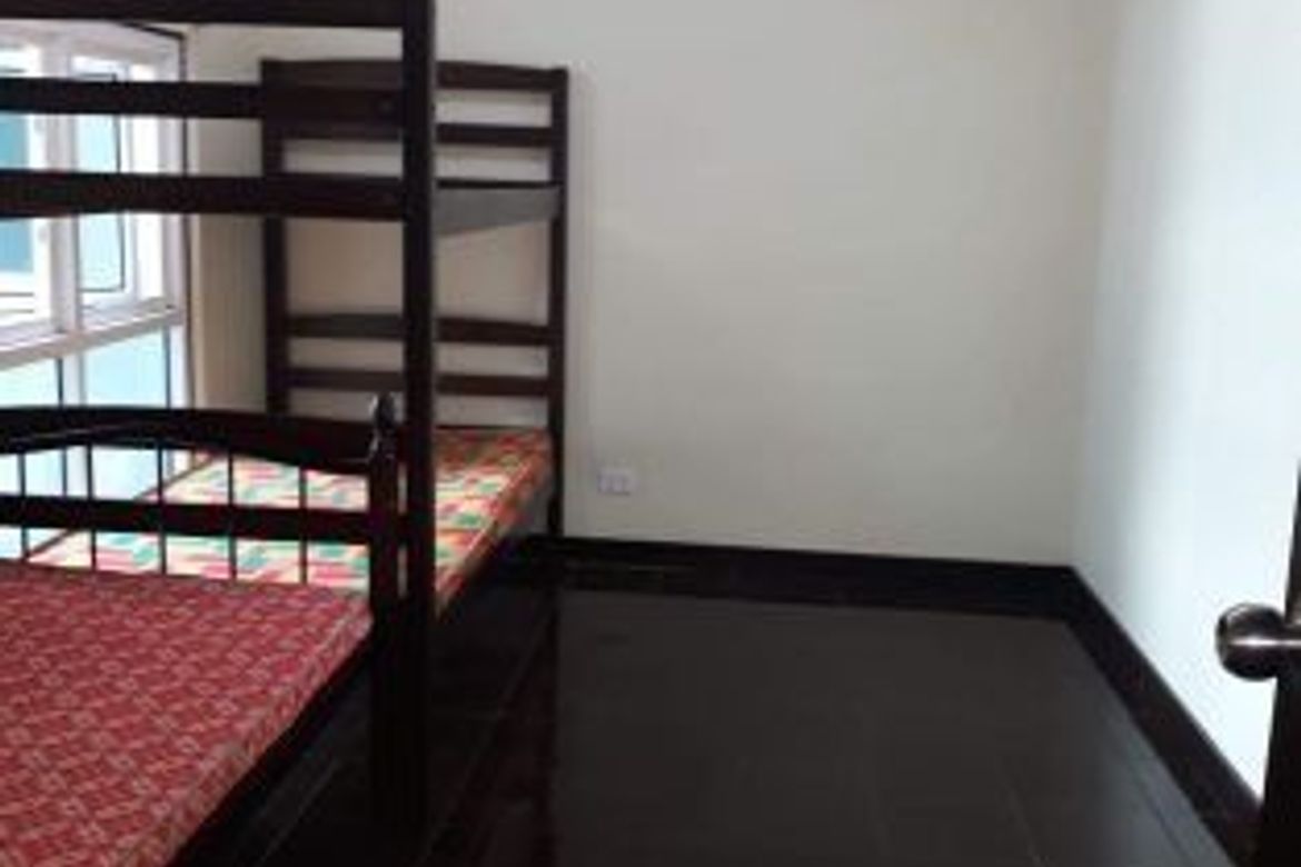 1 Bedroom Condo for Sale in San Lorenzo Place, Bangkal, Makati City near MRT-3 Magallanes – photo 2