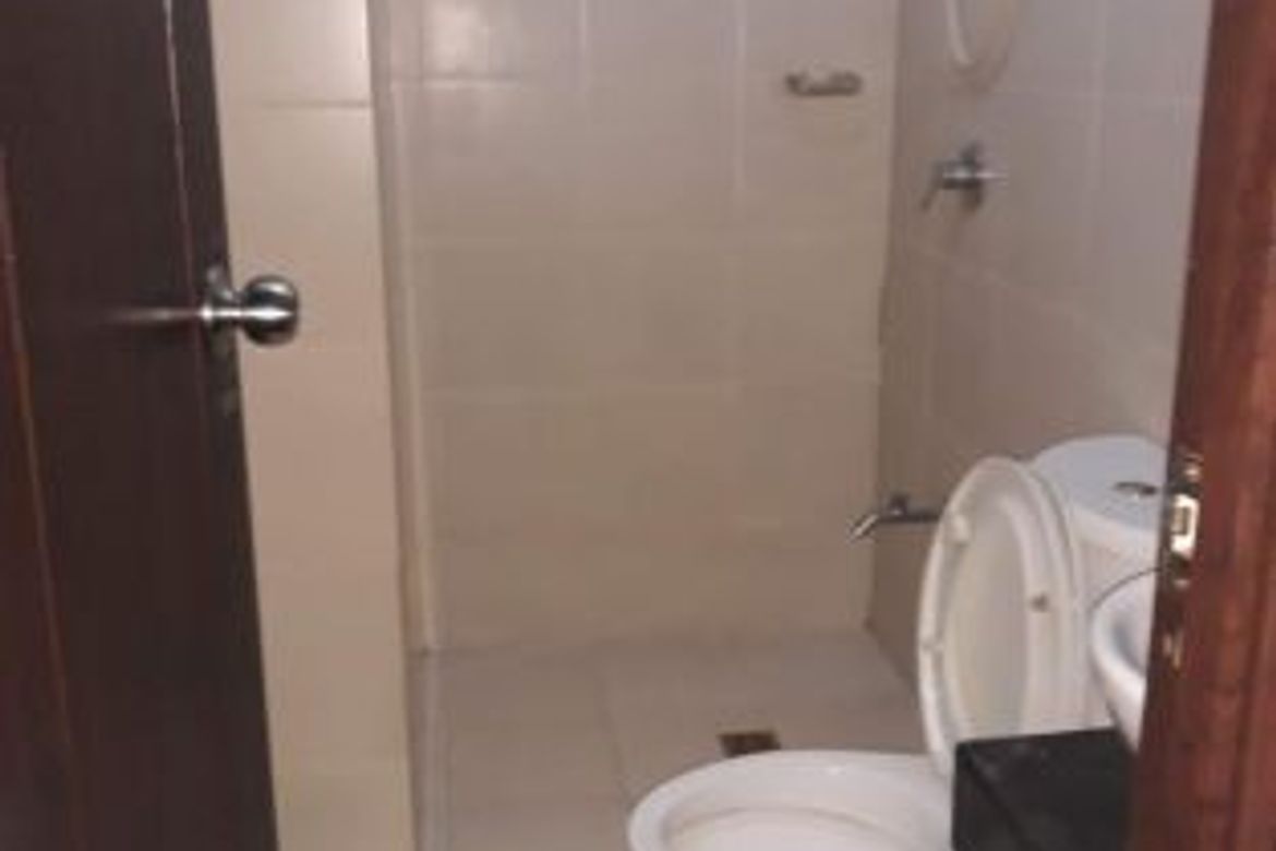 1 Bedroom Condo for Sale in San Lorenzo Place, Bangkal, Makati City near MRT-3 Magallanes – photo 6