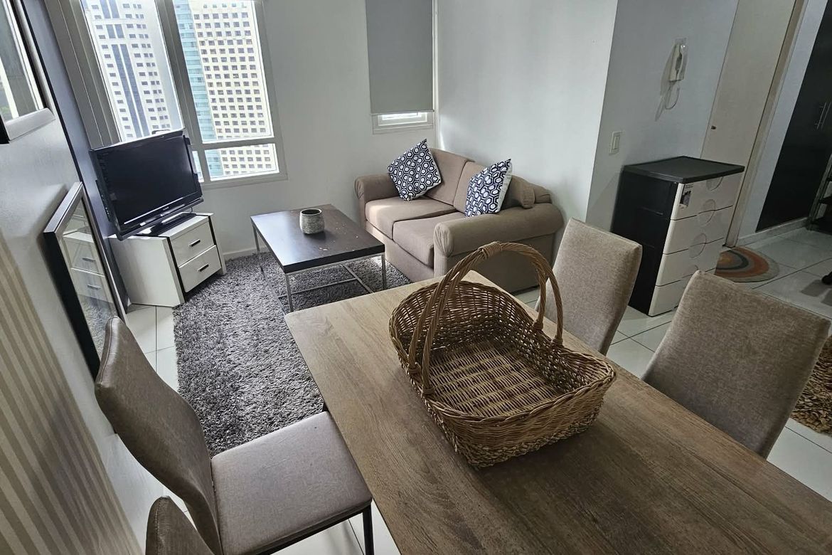 1 Bedroom Condo for Sale in Senta, San Lorenzo, Makati City – photo 2