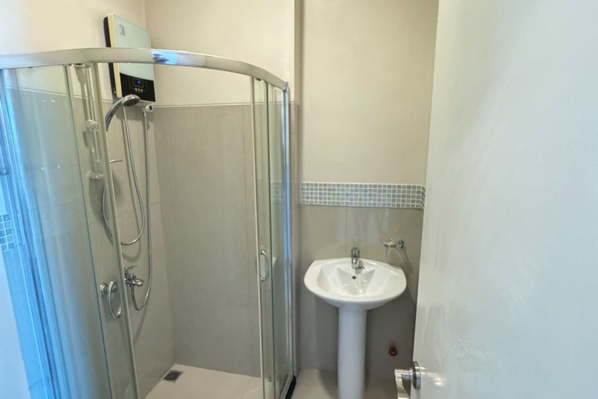 1 Bedroom Condo for Sale in The Beacon, Bangkal, Makati City near MRT-3 Magallanes – photo 3