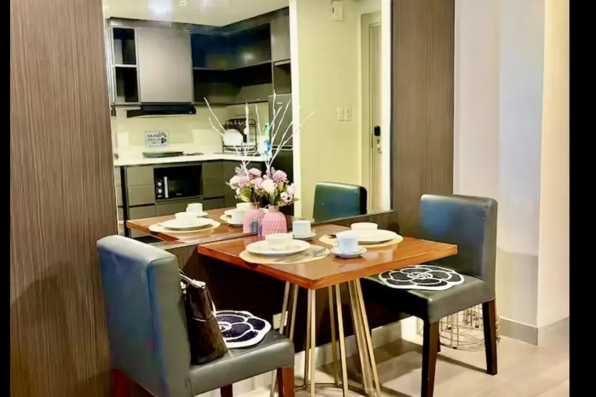 1 Bedroom Condo for Sale in The Residences at Bonifacio Civic Center, BGC, Taguig