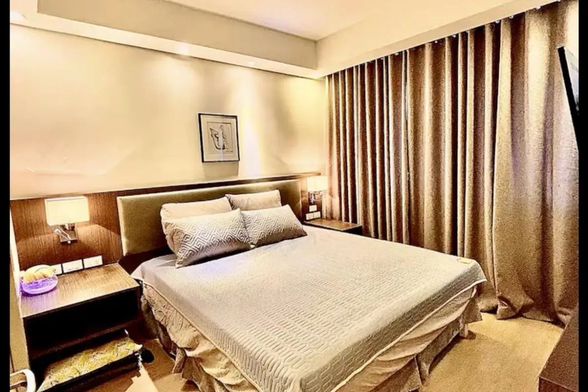 1 Bedroom Condo for Sale in The Residences at Bonifacio Civic Center, BGC, Taguig – photo 2