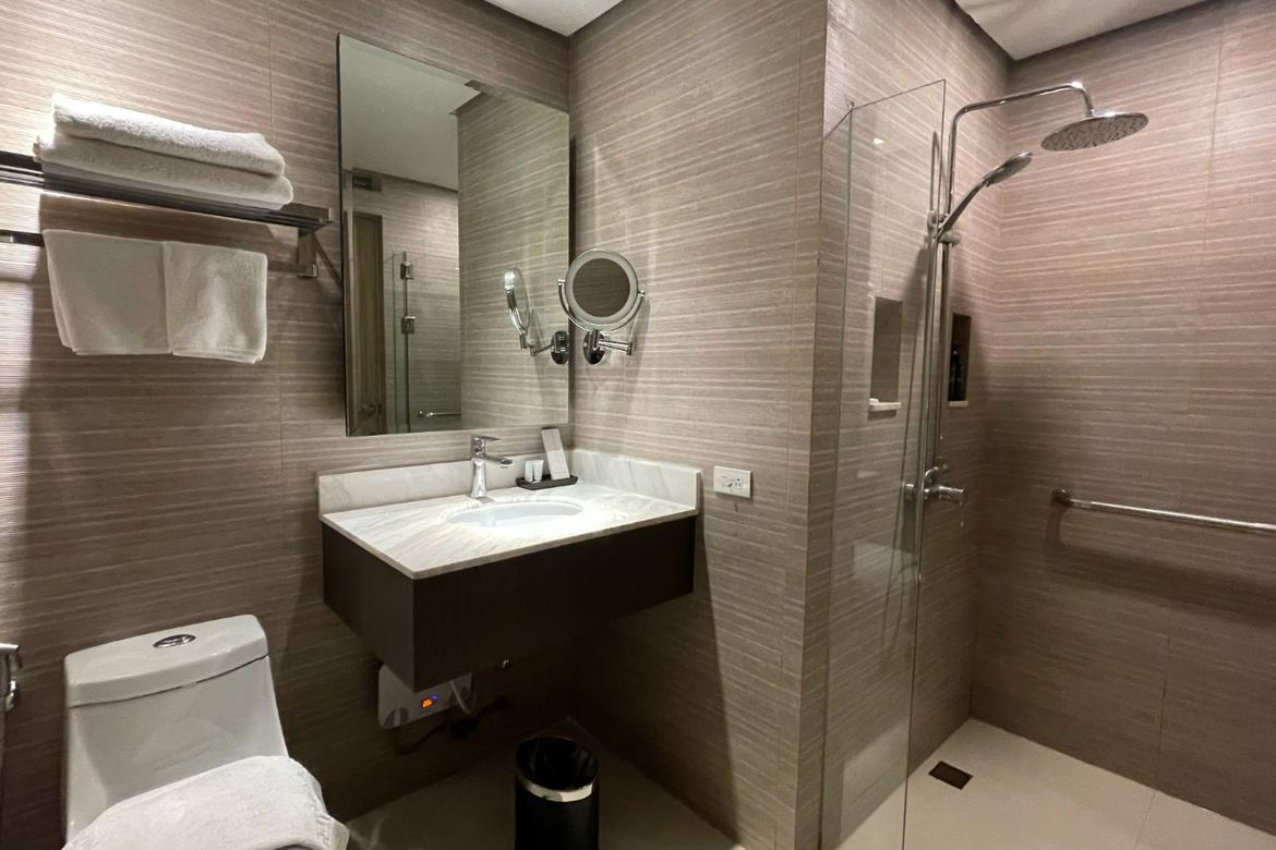 1 Bedroom Condo for Sale in The Residences at Bonifacio Civic Center Tower (BCCT), BGC, Taguig – photo 4
