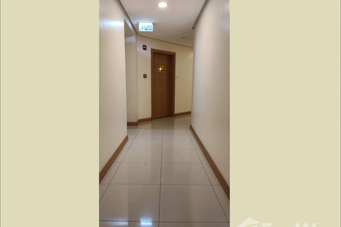 1 Bedroom Condo for Sale in The Trion Towers, BGC, Taguig – photo 15