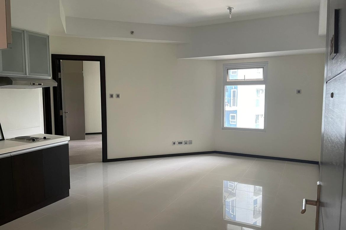 1 Bedroom Condo for Sale in The Trion Towers, BGC, Taguig