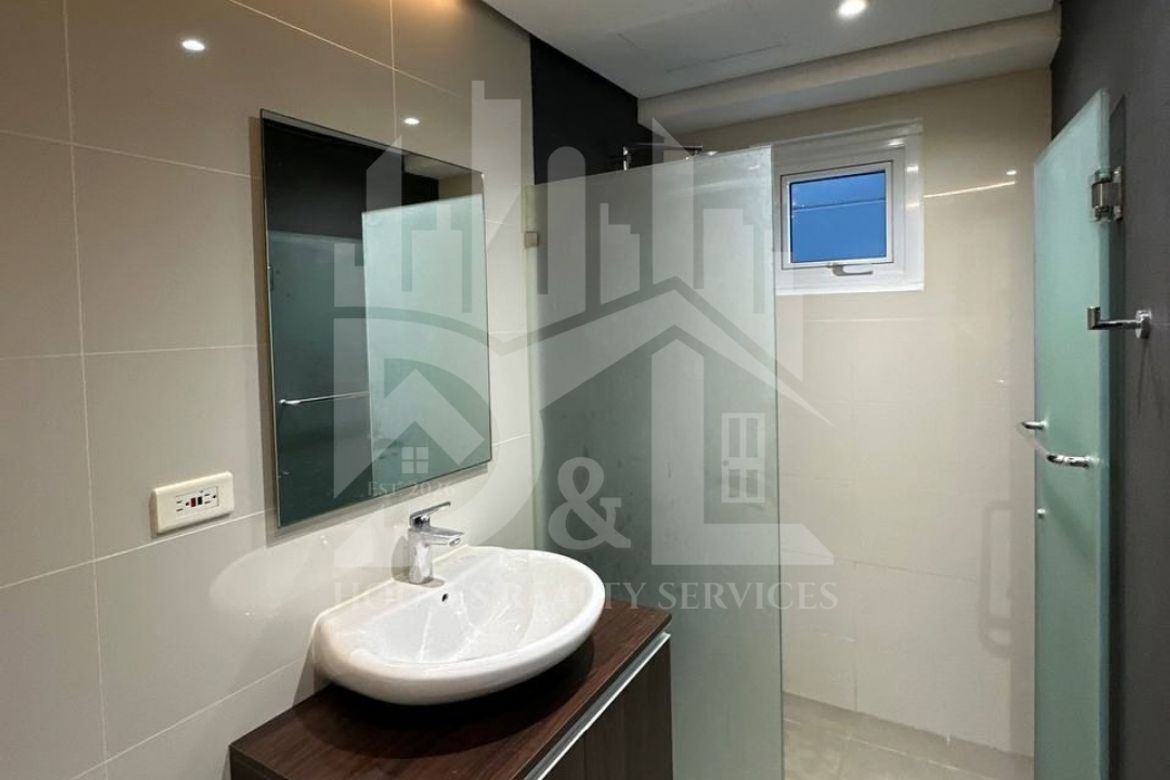 1 Bedroom Condo for Sale in The Trion Towers, BGC, Taguig – photo 8