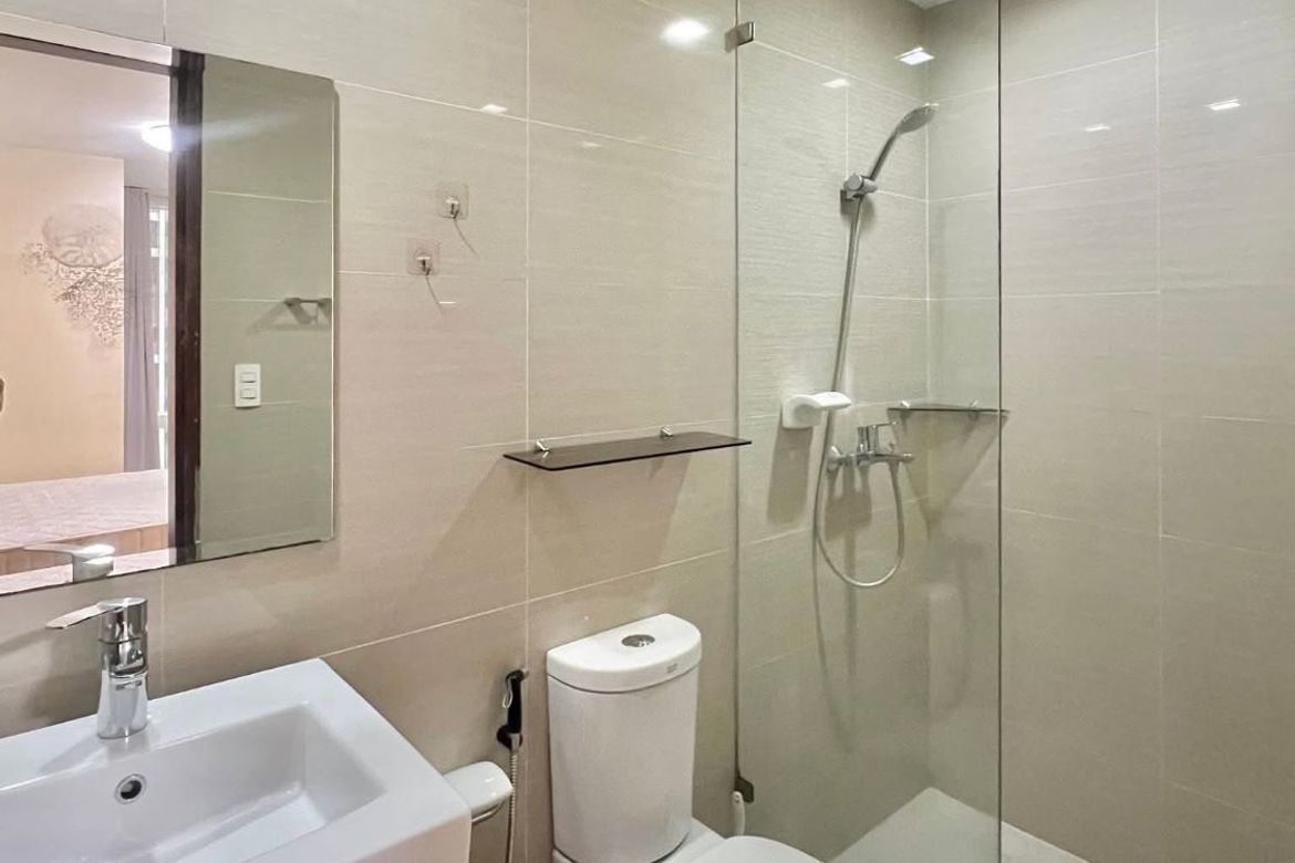 1 Bedroom Condo for Sale in Two Central, Bel-Air, Makati City – photo 3
