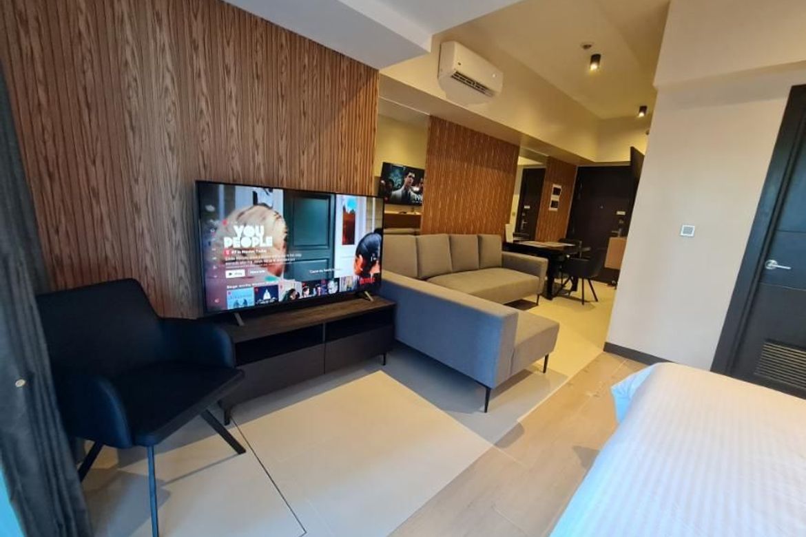 1 Bedroom Condo for Sale in Uptown Parksuites, BGC, Taguig – photo 3