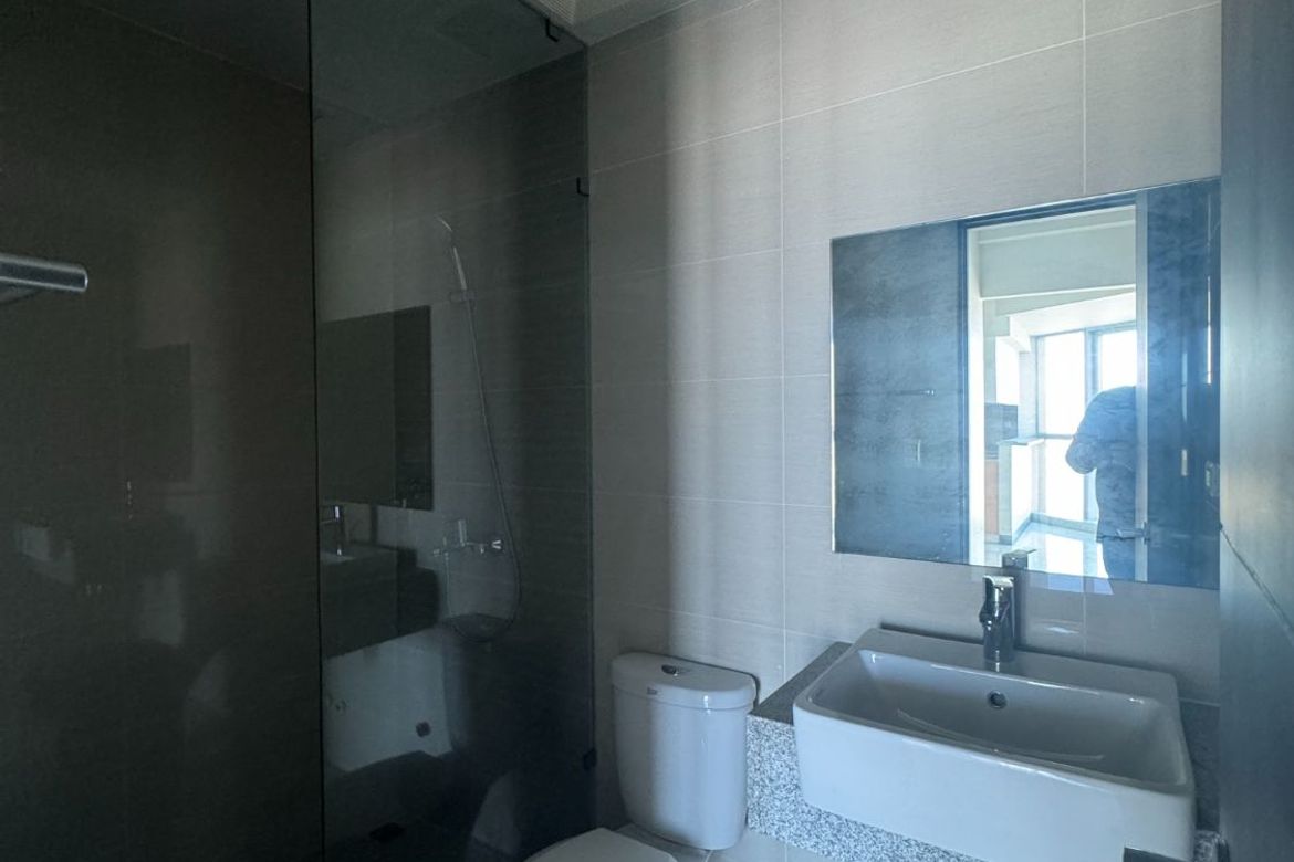1 Bedroom Condo for Sale in Uptown Parksuites, BGC, Taguig – photo 10
