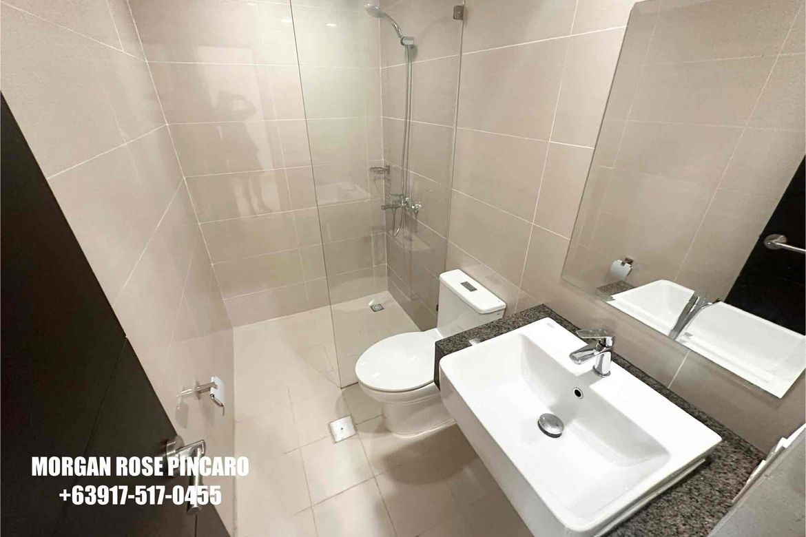 1 Bedroom Condo for Sale in Uptown Parksuites, BGC, Taguig – photo 10