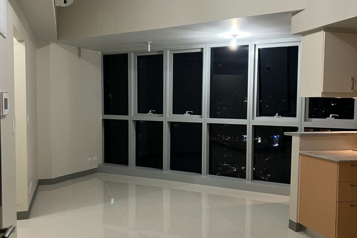 1 Bedroom Condo for Sale in Uptown Parksuites, BGC, Taguig