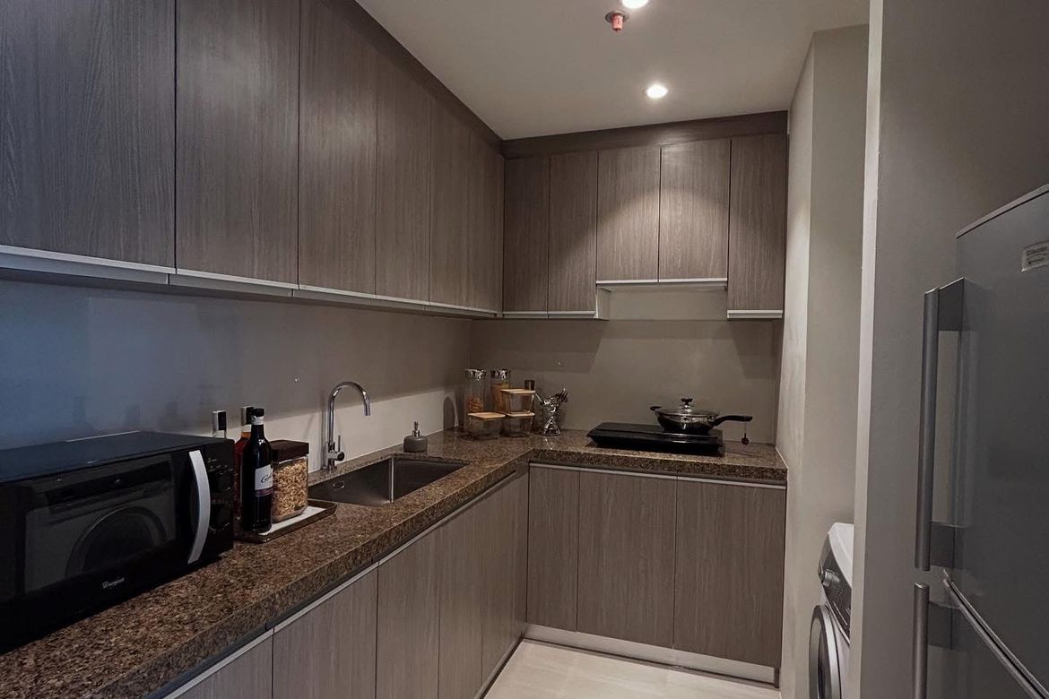 1 Bedroom Condo for Sale in Vion Tower, Magallanes, Makati City near MRT-3 Magallanes – photo 8