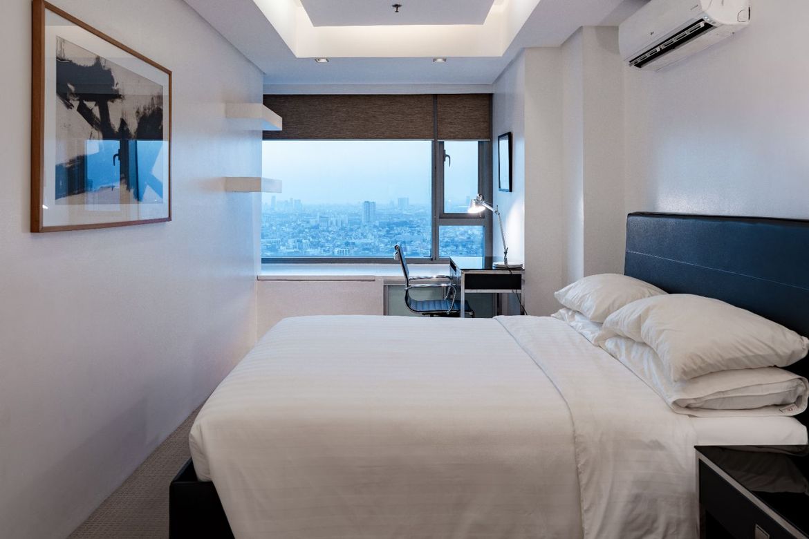 2 Bedroom Condo for Sale in Alphaland Makati Place, Bel-Air, Makati City – photo 13