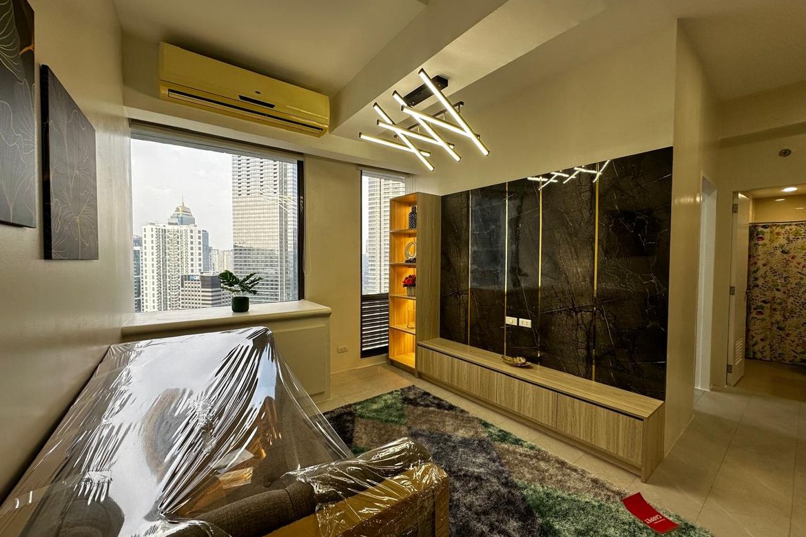 2 Bedroom Condo for Sale in Bellagio Towers, BGC, Taguig near MRT-3 Buendia – photo 2