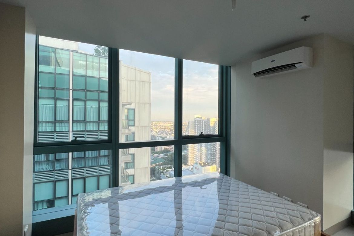 2 Bedroom Condo for Sale in BGC, Taguig – photo 8