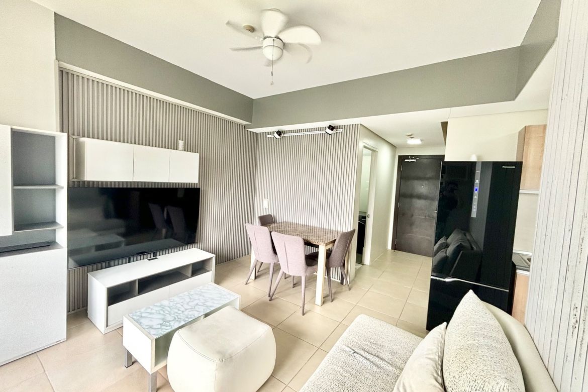2 Bedroom Condo for Sale in BGC, Taguig