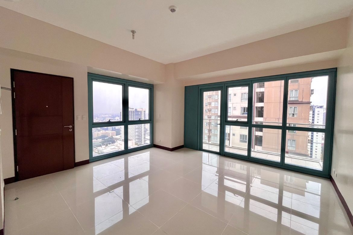 2 Bedroom Condo for Sale in BGC, Taguig