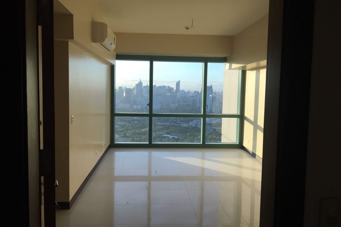 2 Bedroom Condo for Sale in BGC, Taguig