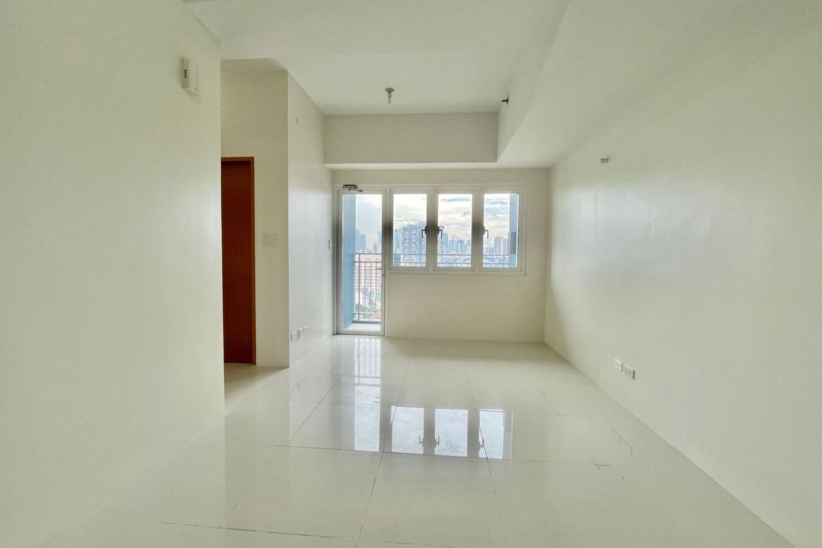 2 Bedroom Condo for Sale in BGC, Taguig