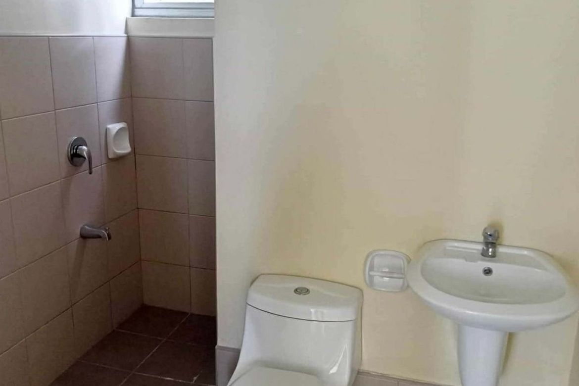 2 Bedroom Condo for Sale in BGC, Taguig – photo 5