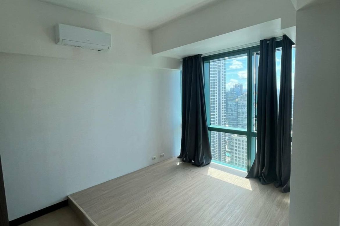 2 Bedroom Condo for Sale in BGC, Taguig – photo 2