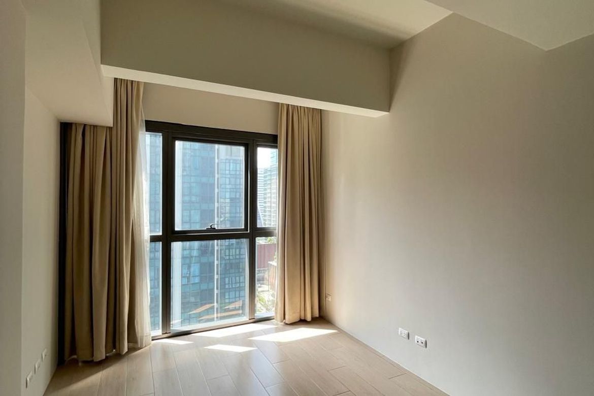 2 Bedroom Condo for Sale in BGC, Taguig – photo 3