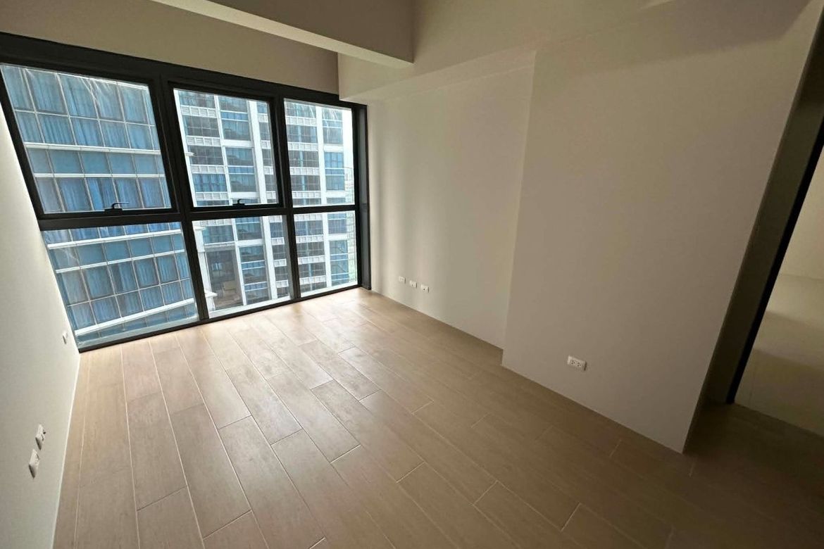 2 Bedroom Condo for Sale in BGC, Taguig – photo 3