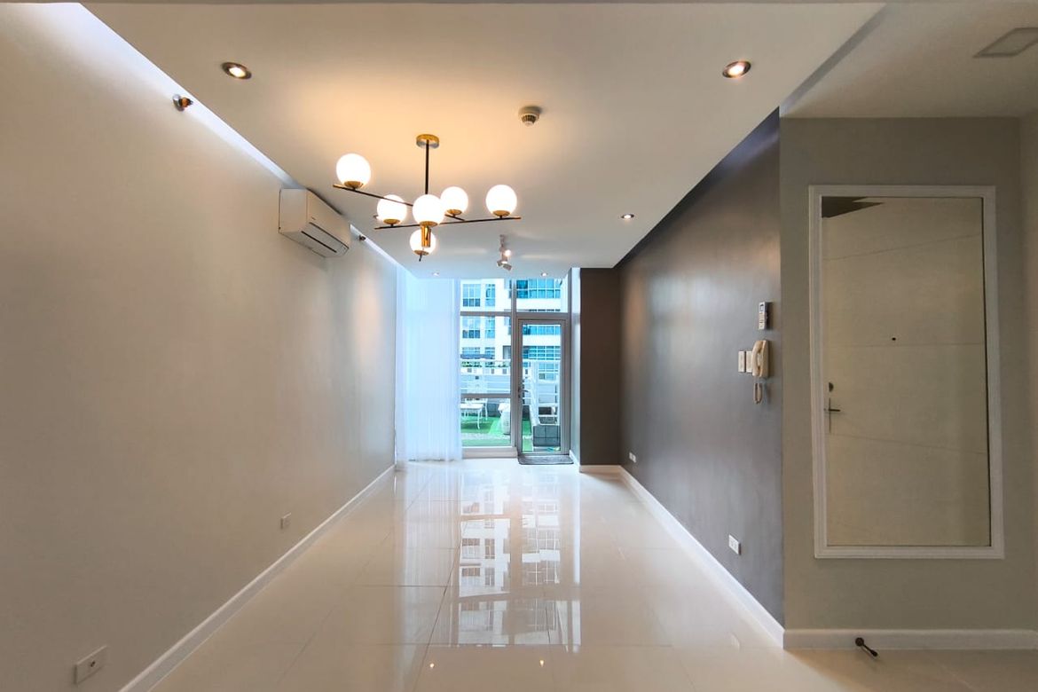 2 Bedroom Condo for Sale in BLUE SAPPHIRE RESIDENCES, BGC, Taguig – photo 4