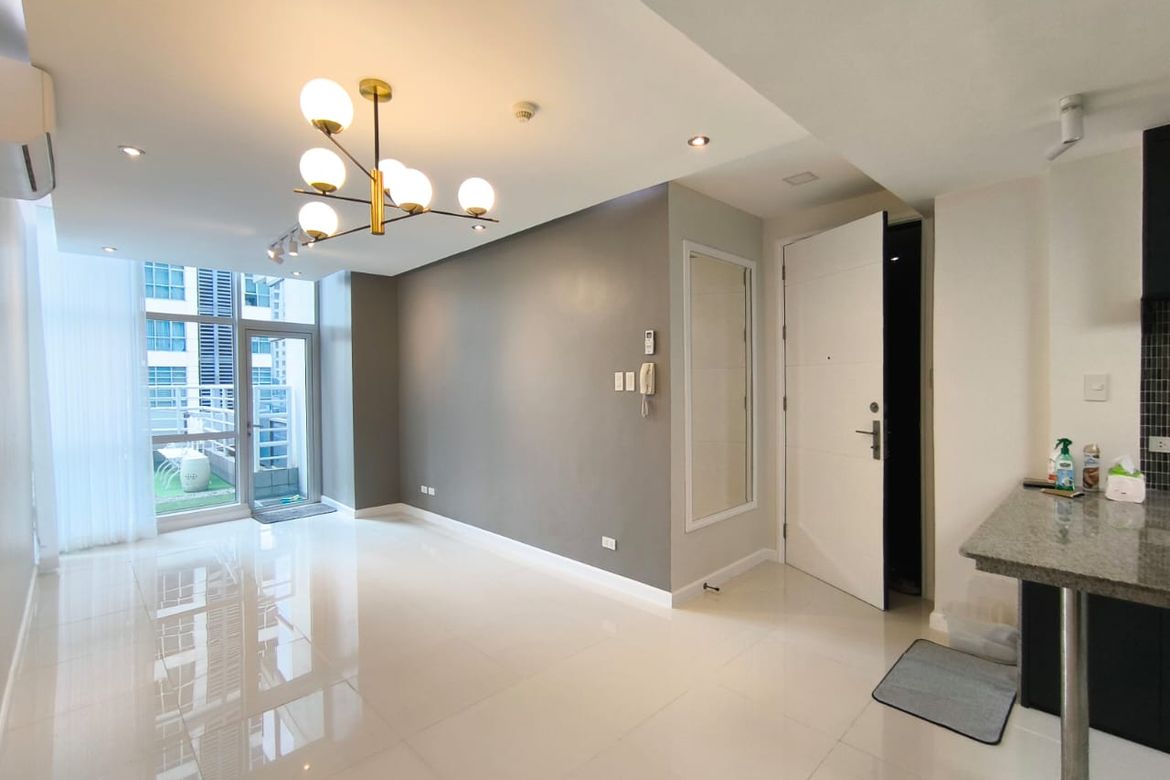 2 Bedroom Condo for Sale in BLUE SAPPHIRE RESIDENCES, BGC, Taguig – photo 7