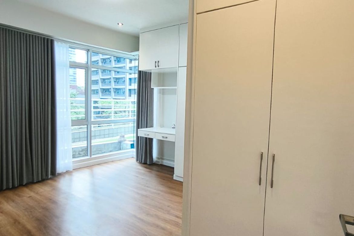 2 Bedroom Condo for Sale in BLUE SAPPHIRE RESIDENCES, BGC, Taguig – photo 11