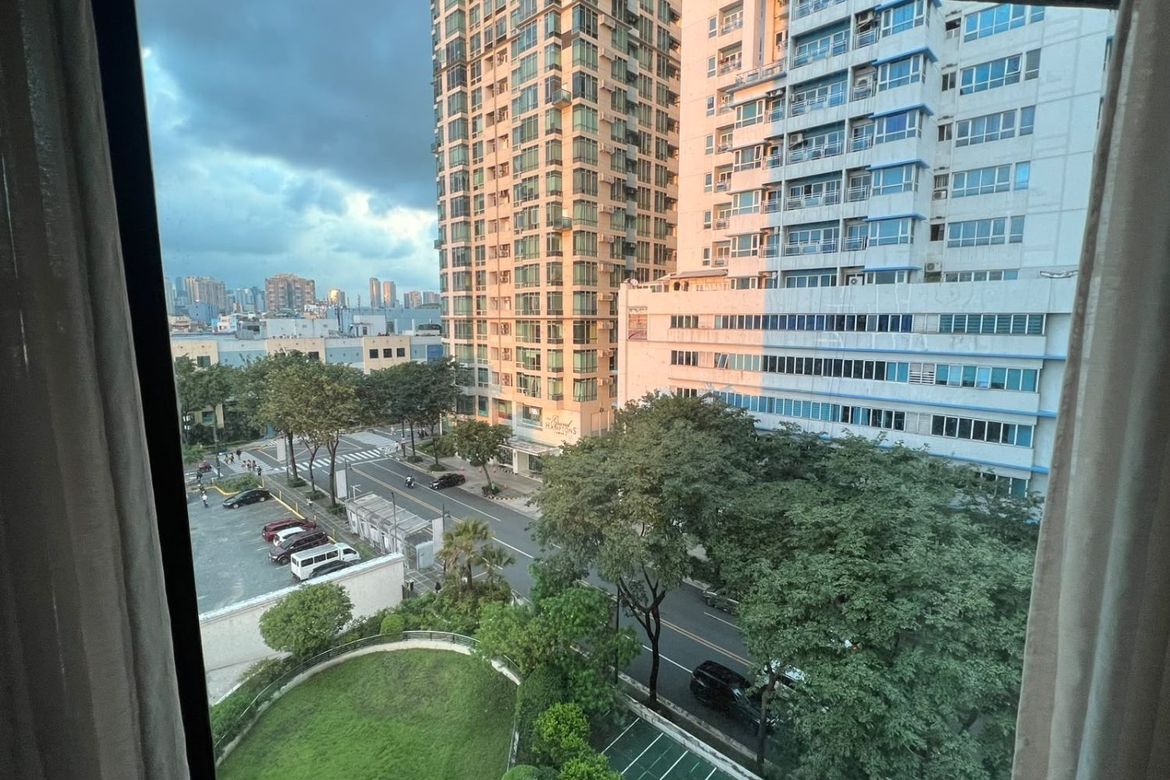 2 Bedroom Condo for Sale in Bonifacio Ridge, BGC, Taguig near MRT-3 Buendia – photo 13