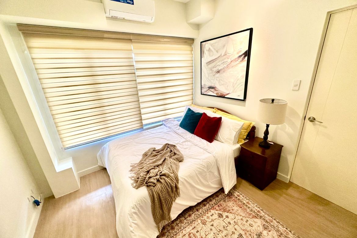 2 Bedroom Condo for Sale in Brio Tower, Guadalupe Viejo, Makati City near MRT-3 Guadalupe – photo 2