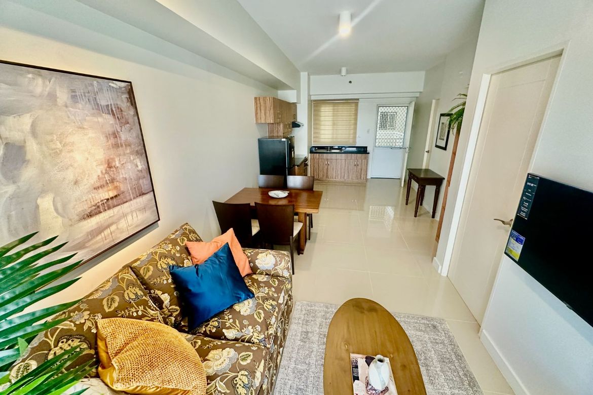 2 Bedroom Condo for Sale in Brio Tower, Guadalupe Viejo, Makati City near MRT-3 Guadalupe – photo 8