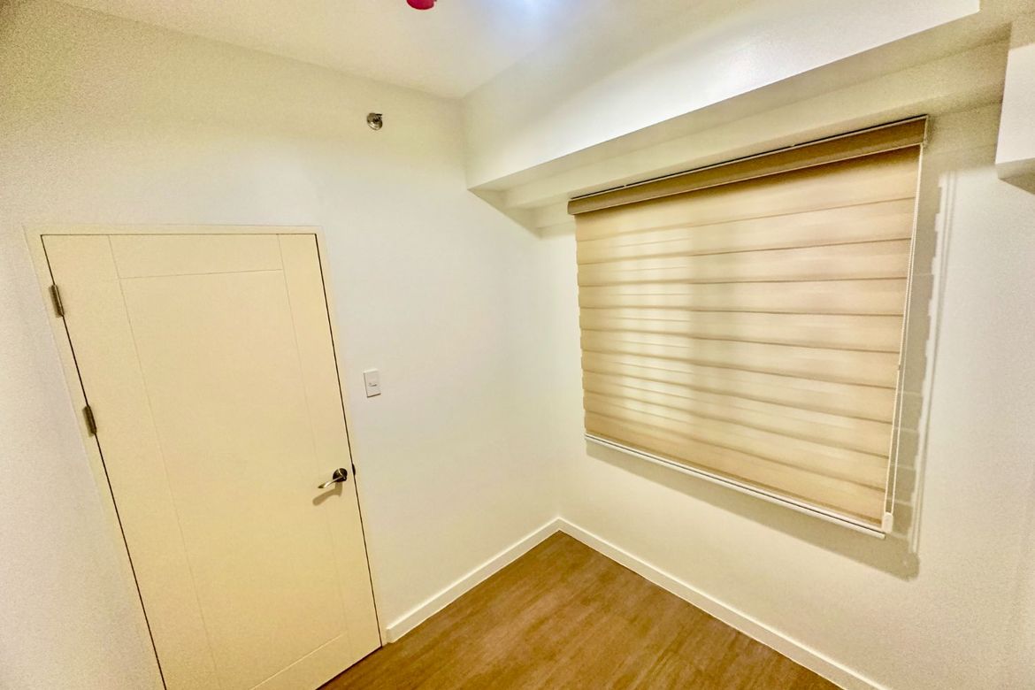 2 Bedroom Condo for Sale in Brio Tower, Guadalupe Viejo, Makati City near MRT-3 Guadalupe – photo 14