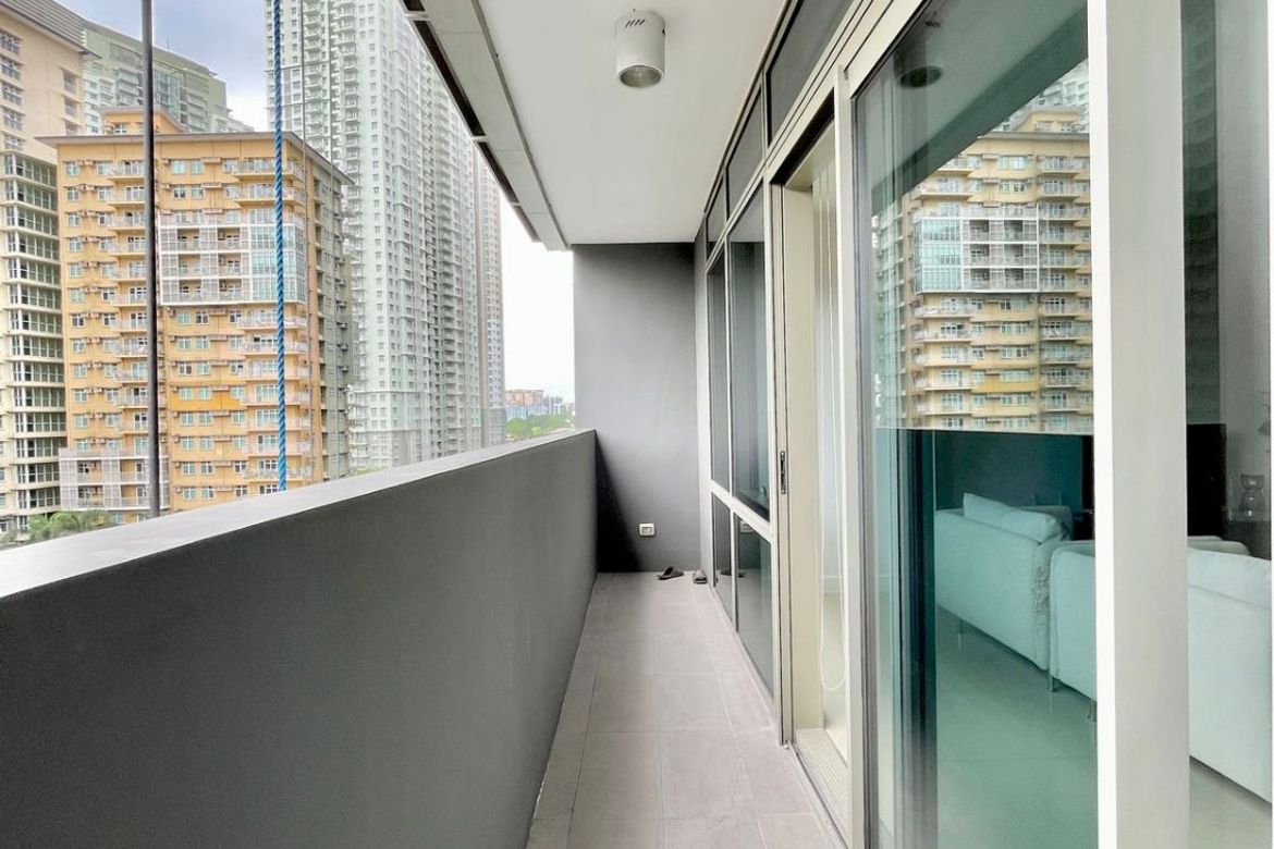 2 Bedroom Condo for Sale in East Gallery Place, BGC, Taguig – photo 6
