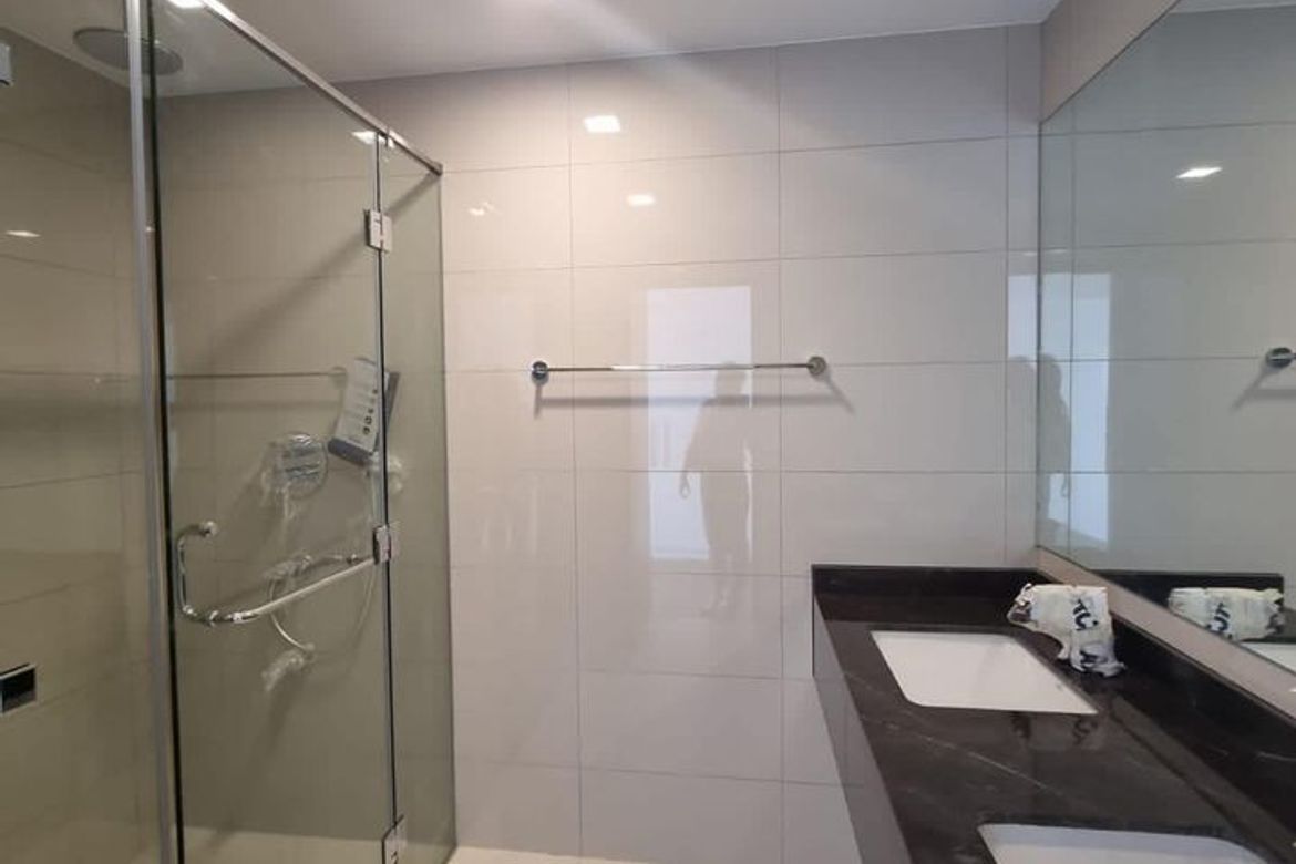 2 Bedroom Condo for Sale in East Gallery Place, BGC, Taguig – photo 6