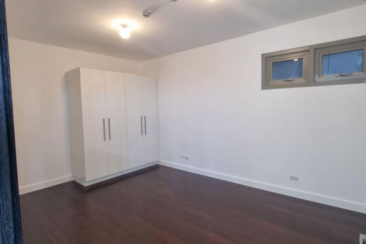 2 Bedroom Condo for Sale in East Gallery Place, BGC, Taguig – photo 11